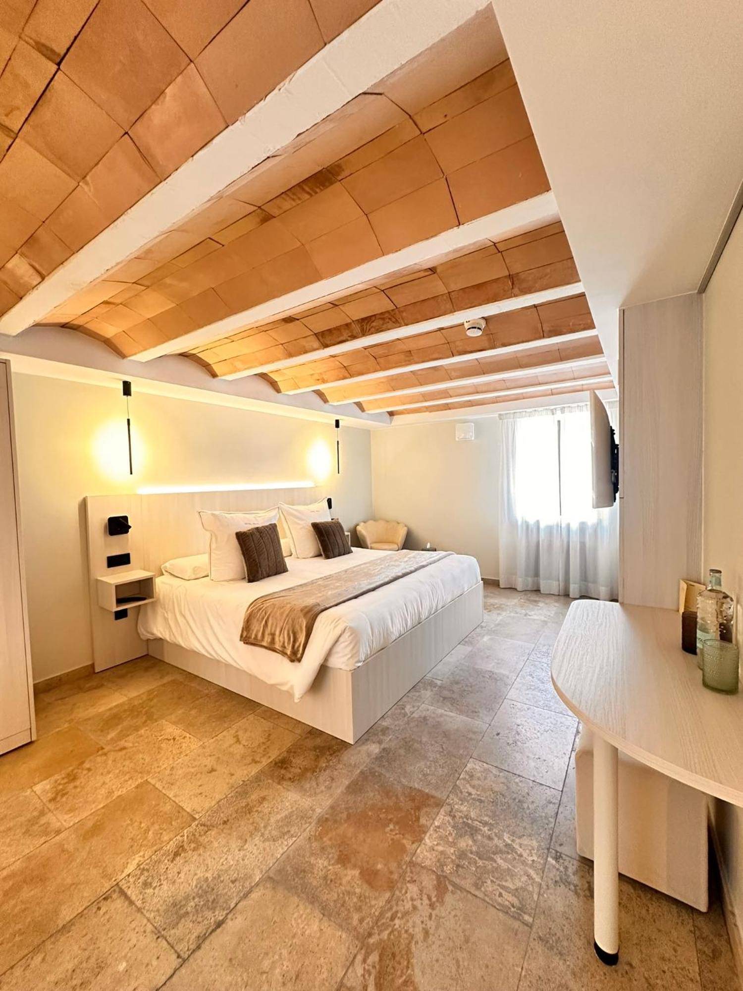 Chambre Double Supérieure avec Petit-Déjeuner Inclus - Occupation Simple